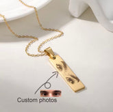 Gold Tag Me